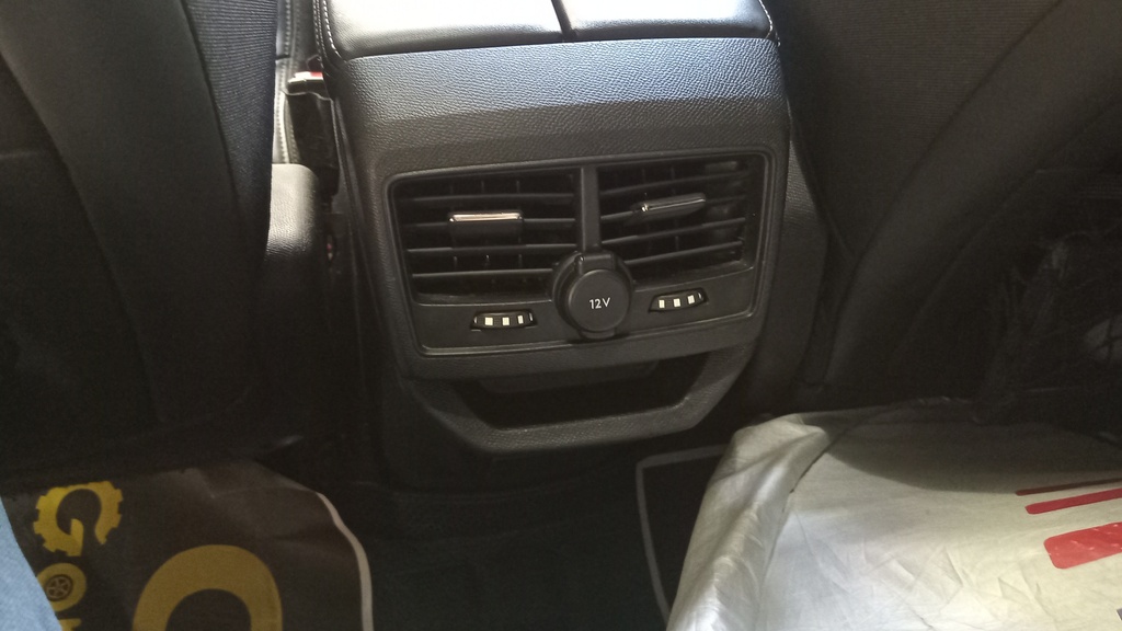 RR AC GRILL