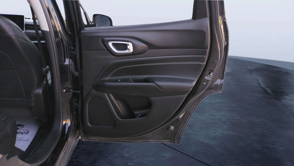 RR R DOOR