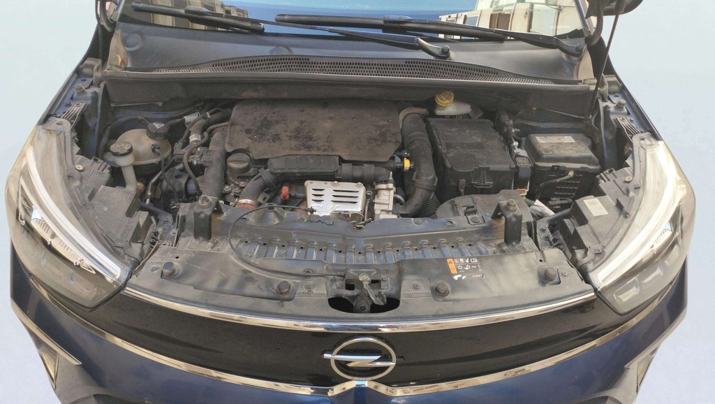 ENGINE COMPARTMENT