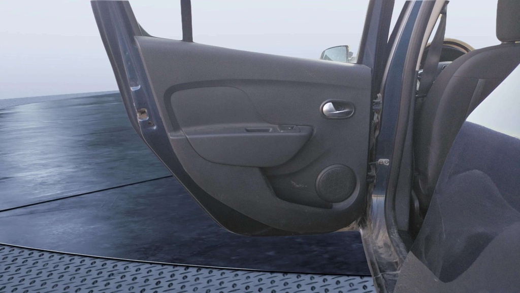 RR L DOOR