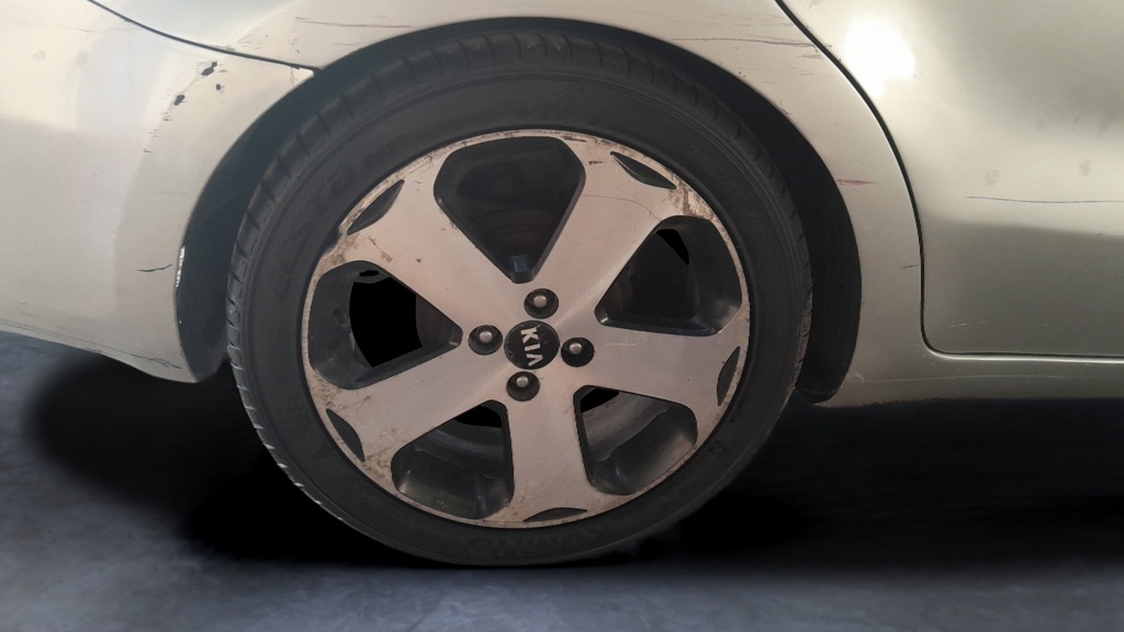 RR R TIRE