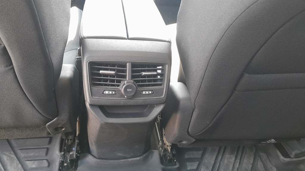 RR AC GRILL