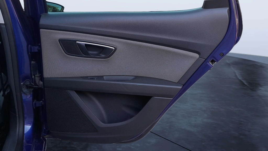 RR R DOOR