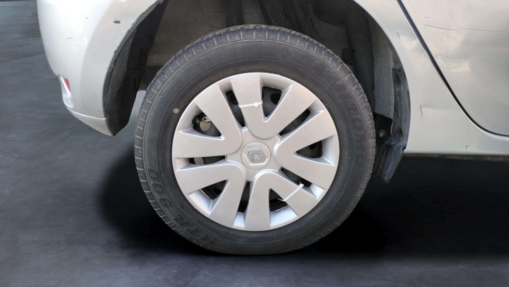 RR R TIRE