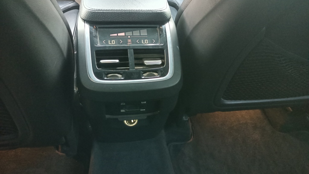 RR AC GRILL