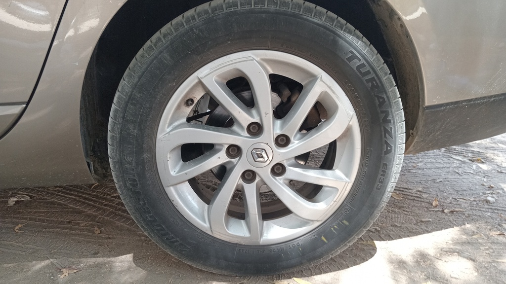 RR L TIRE