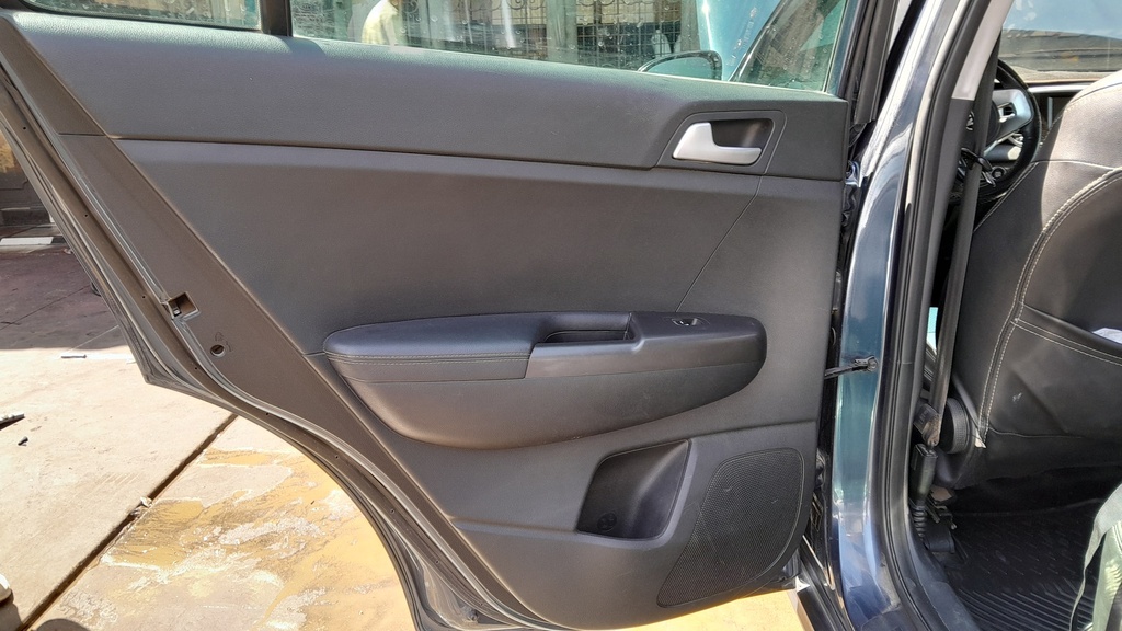 RR L DOOR