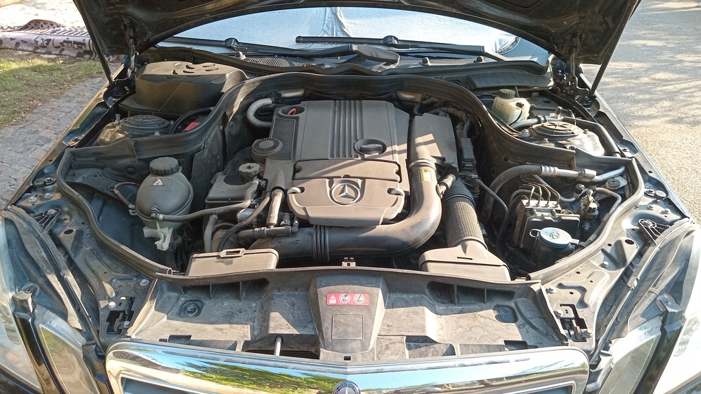 ENGINE COMPARTMENT
