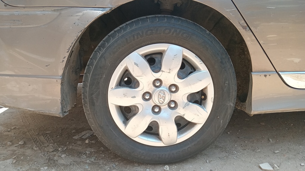RR R TIRE