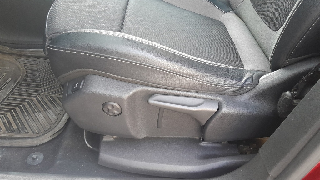 DRIVER SEAT SWITCHES