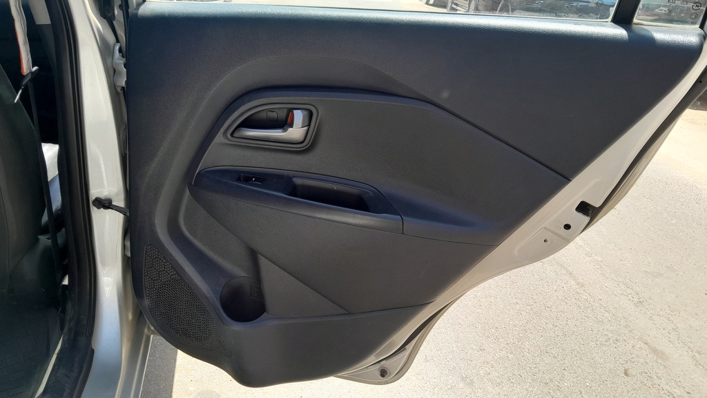 RR R DOOR