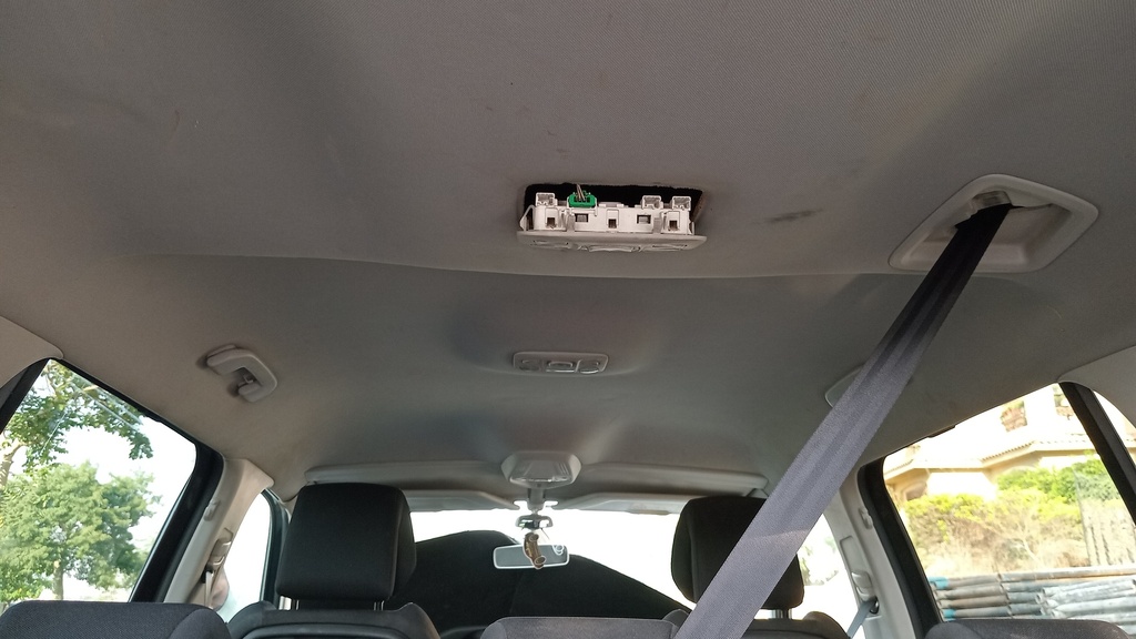 CAR ROOF MAT