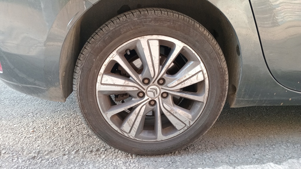 RR R TIRE