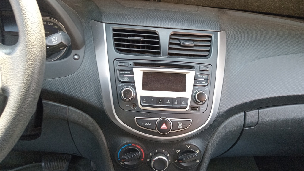 MULTIMEDIA SCREEN