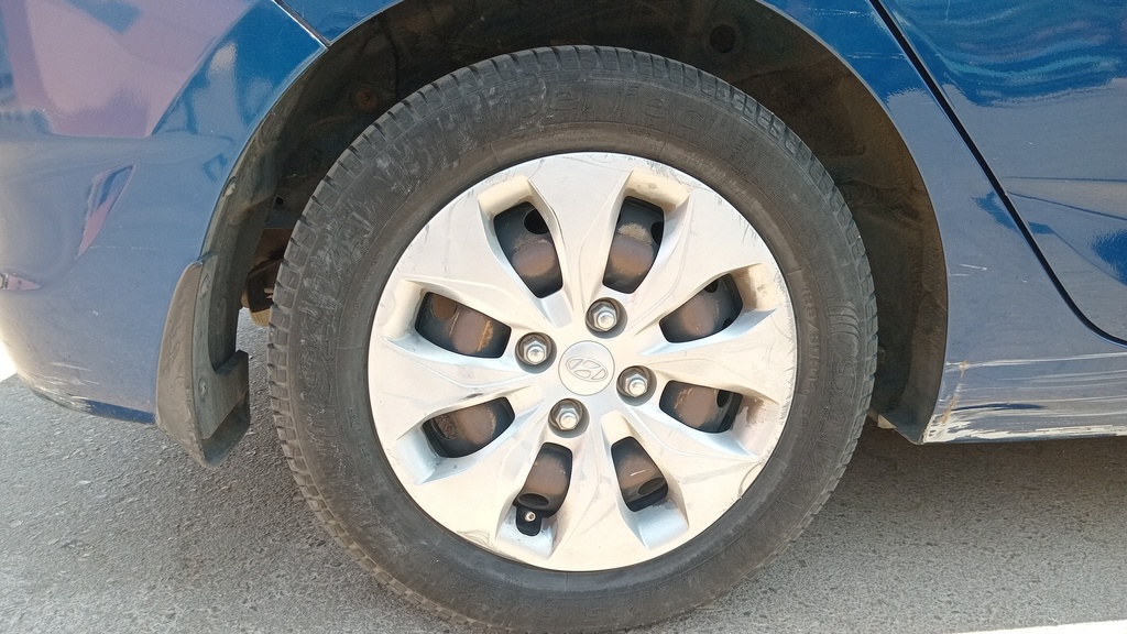 RR R TIRE
