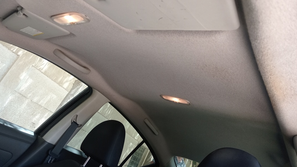 CAR ROOF MAT