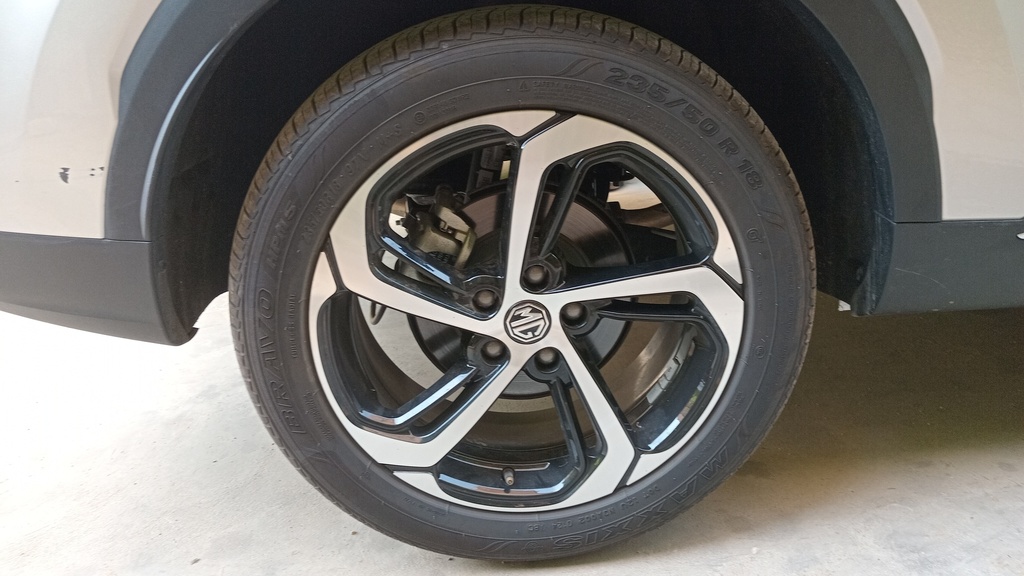 RR R TIRE