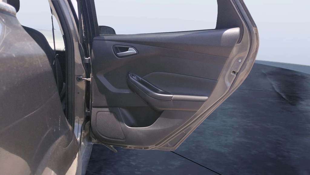 RR R DOOR