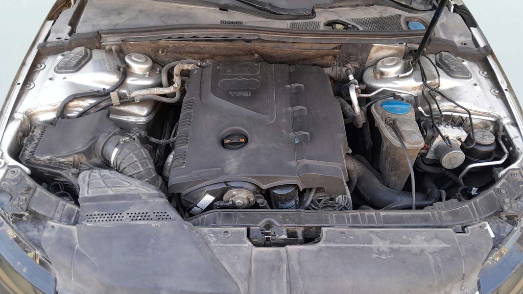 ENGINE COMPARTMENT