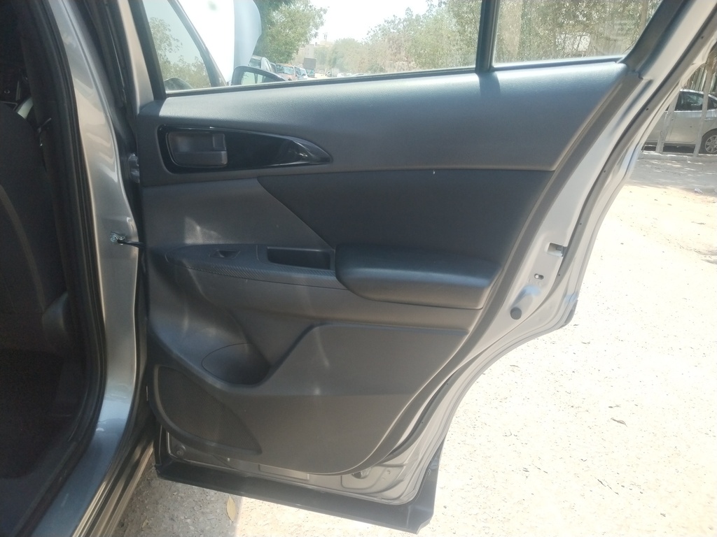 RR R DOOR