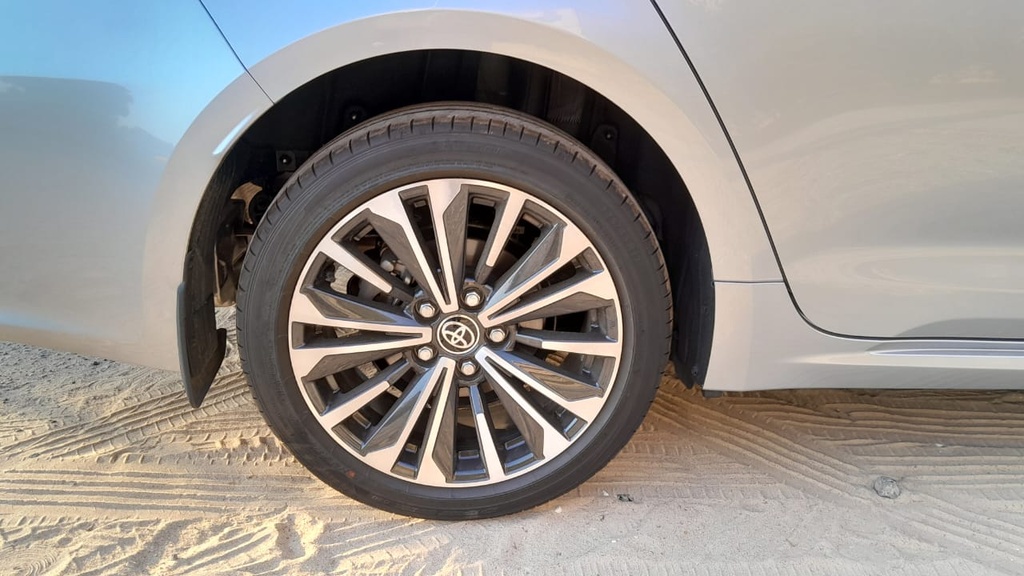 RR R TIRE