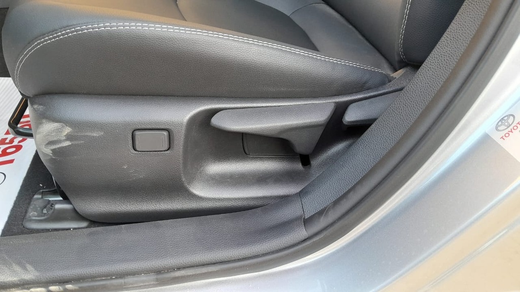 DRIVER SEAT SWITCHES