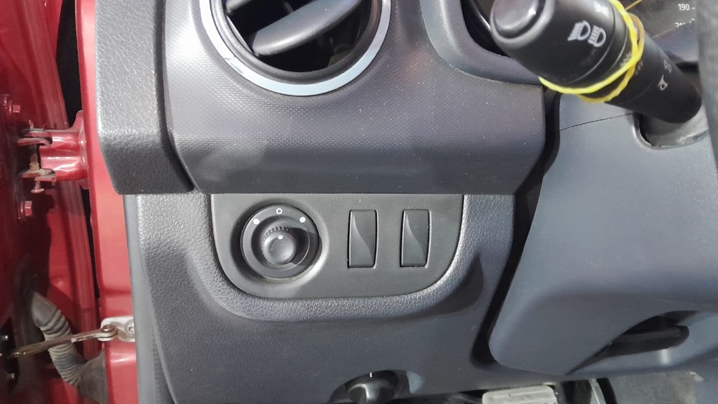 LIGHT SWITCHES