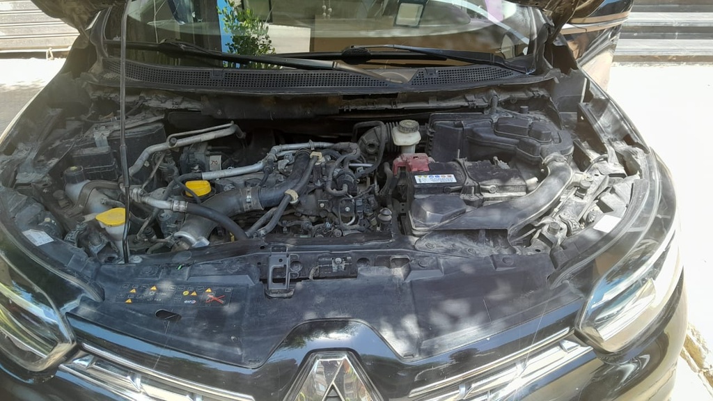 ENGINE COMPARTMENT