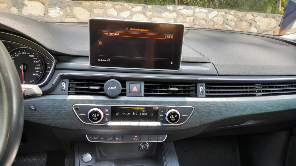 MULTIMEDIA SCREEN