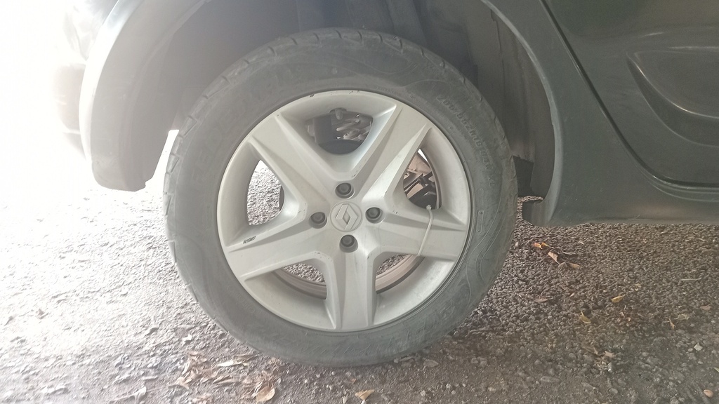 RR R TIRE