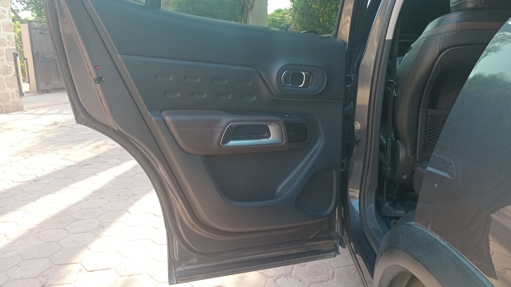 RR L DOOR
