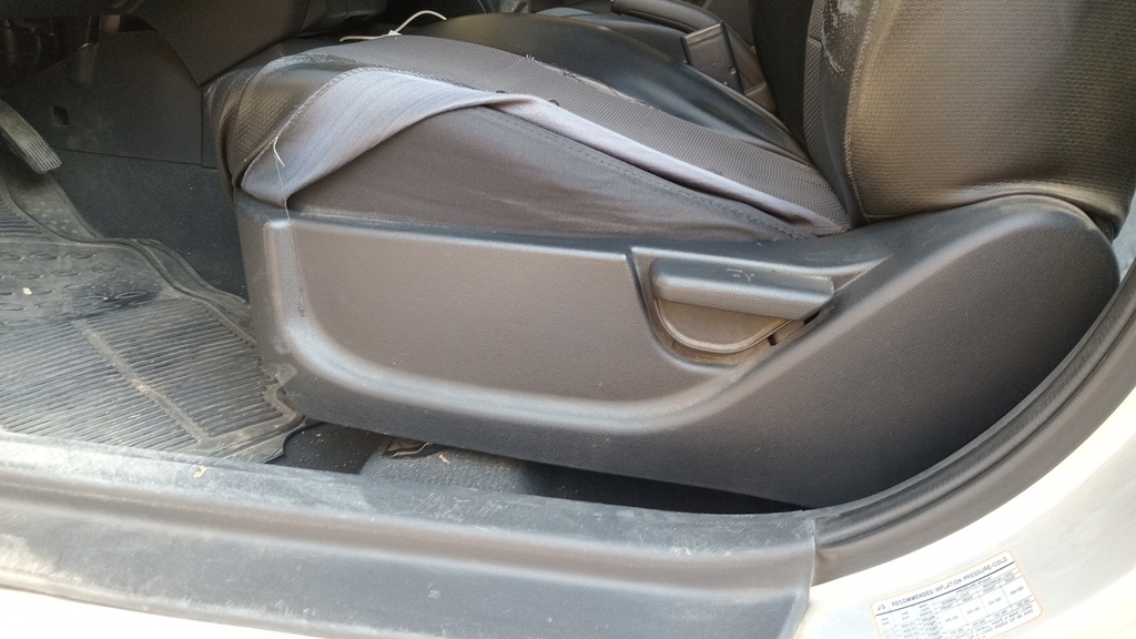 DRIVER SEAT SWITCHES