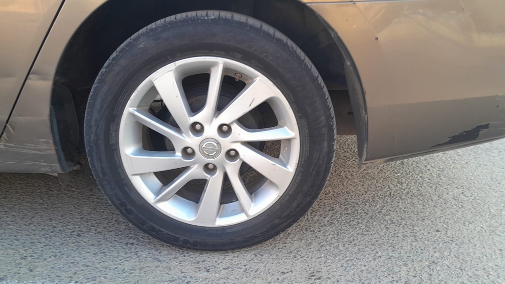 RR L TIRE