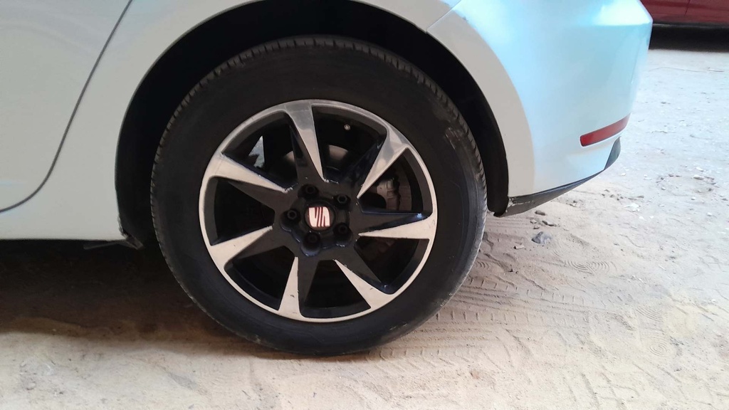 RR L TIRE