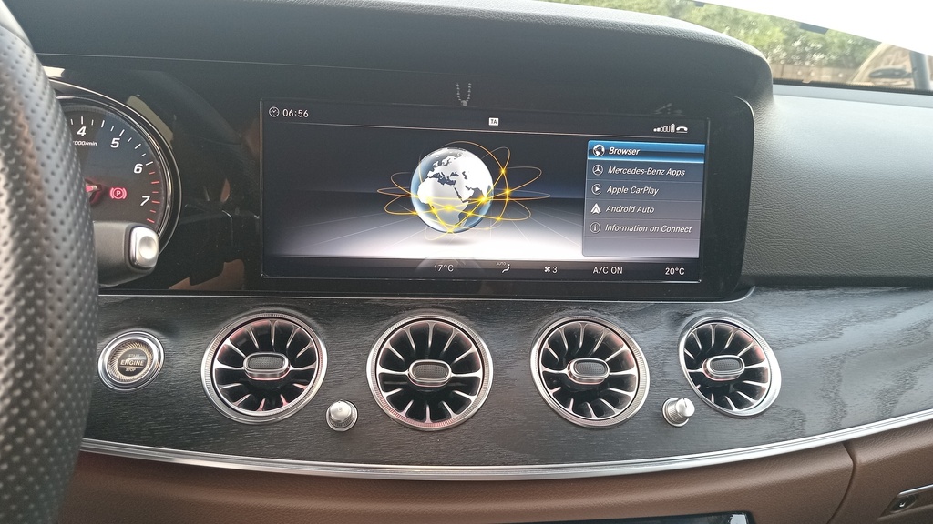 MULTIMEDIA SCREEN