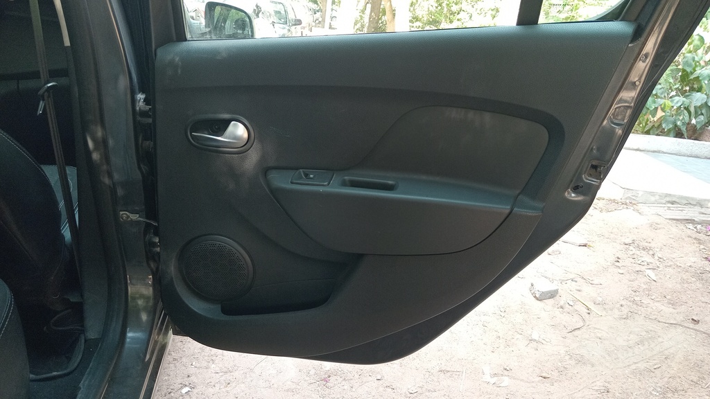 RR R DOOR