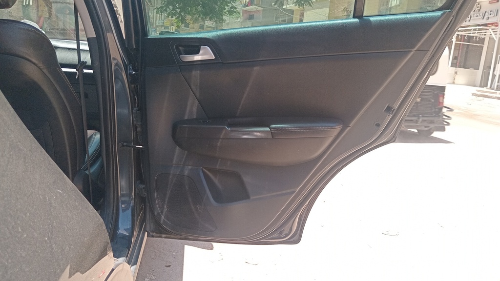 RR R DOOR
