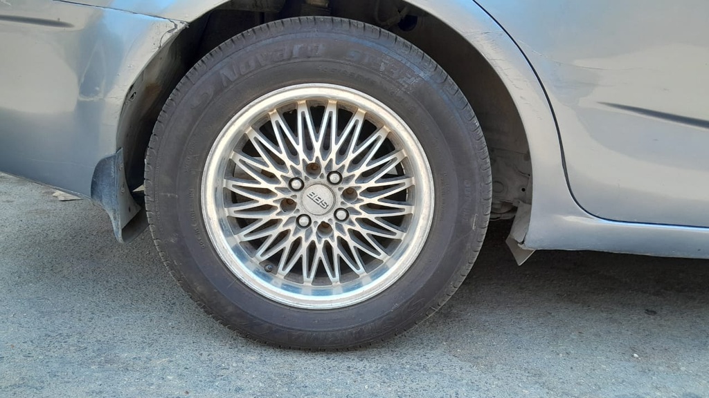 RR R TIRE