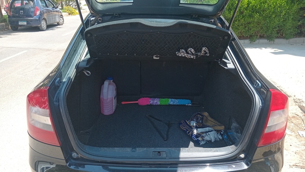TRUNK
