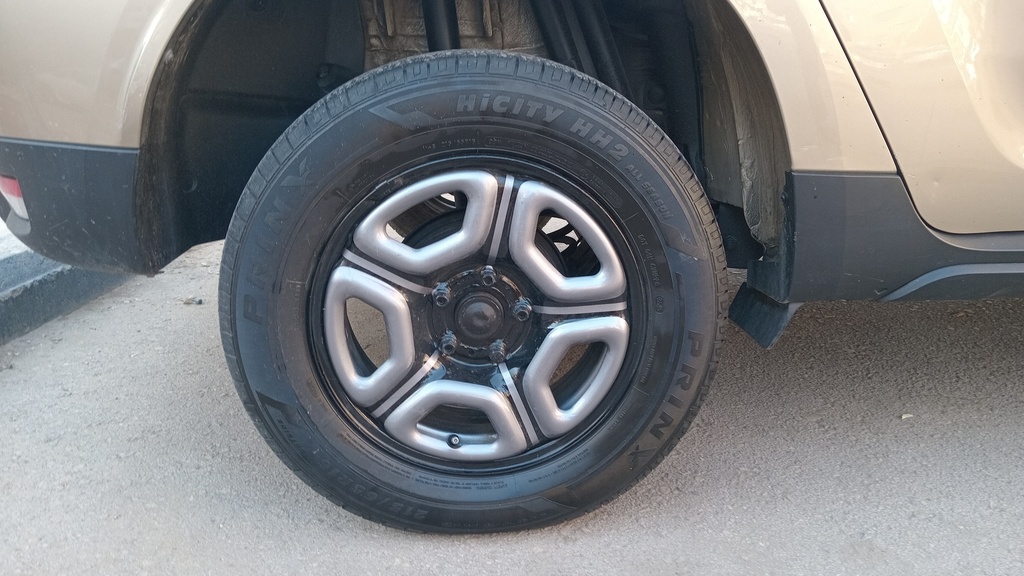 RR R TIRE