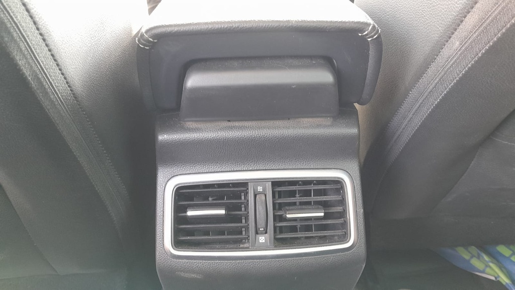 RR AC GRILL