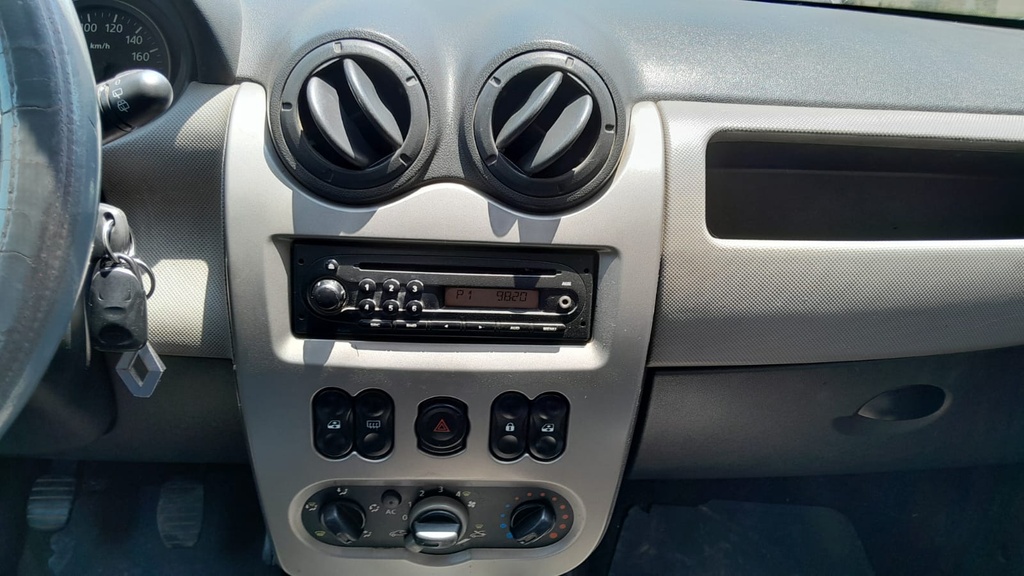 MULTIMEDIA SCREEN