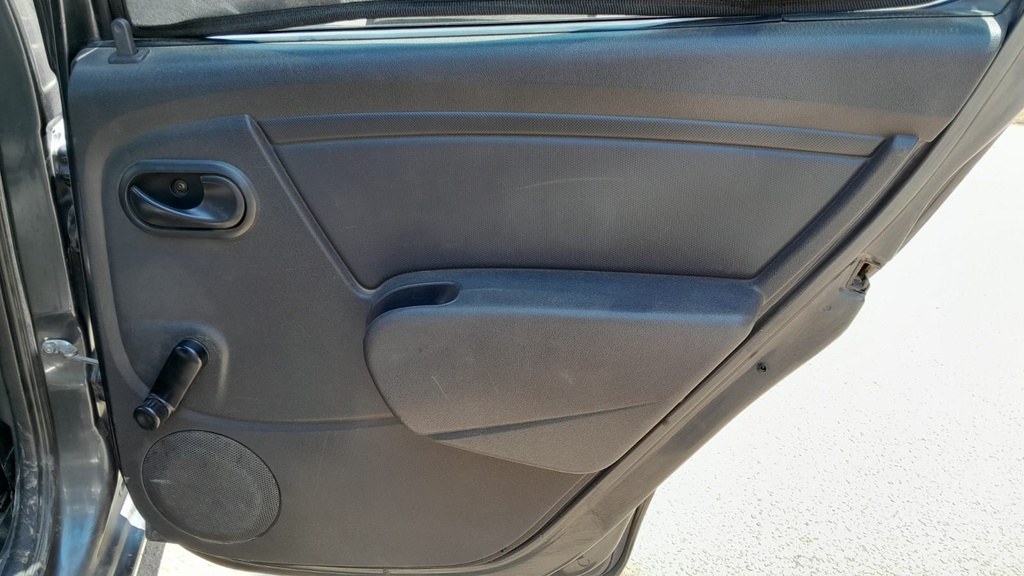 RR R DOOR