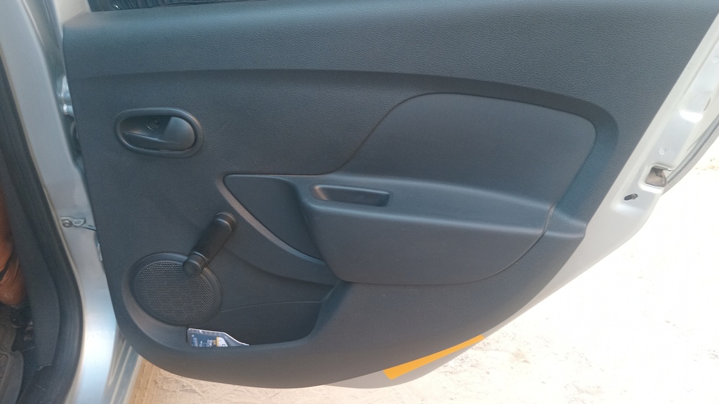 RR R DOOR