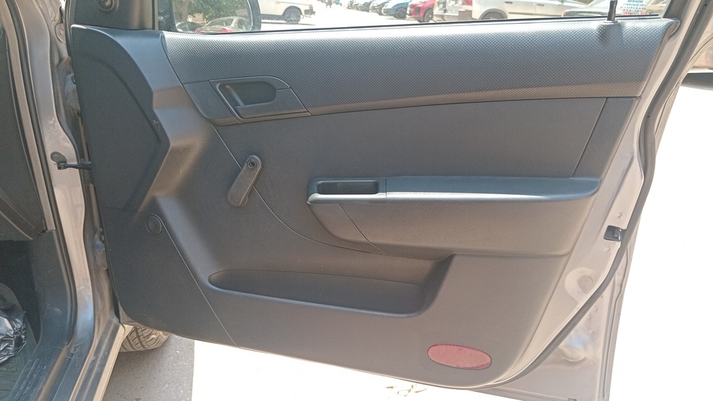 FR R DOOR