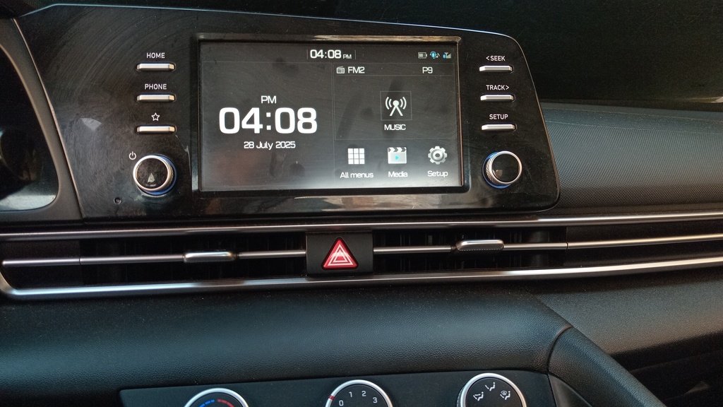 MULTIMEDIA SCREEN