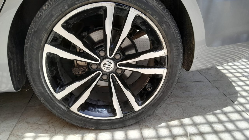 RR L TIRE