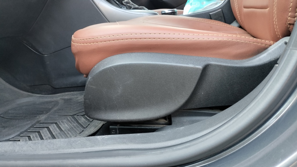DRIVER SEAT SWITCHES