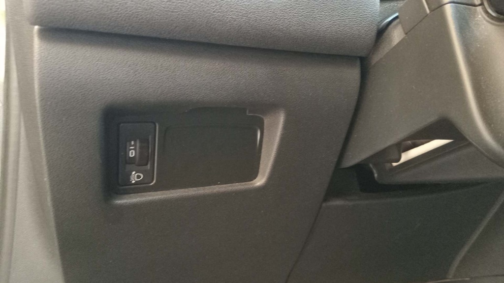 LIGHT SWITCHES