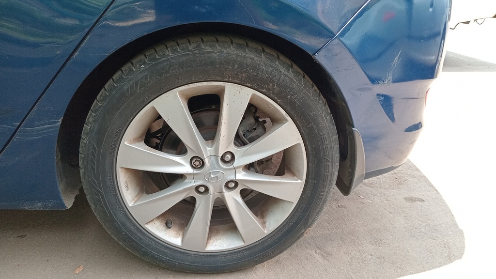 RR L TIRE